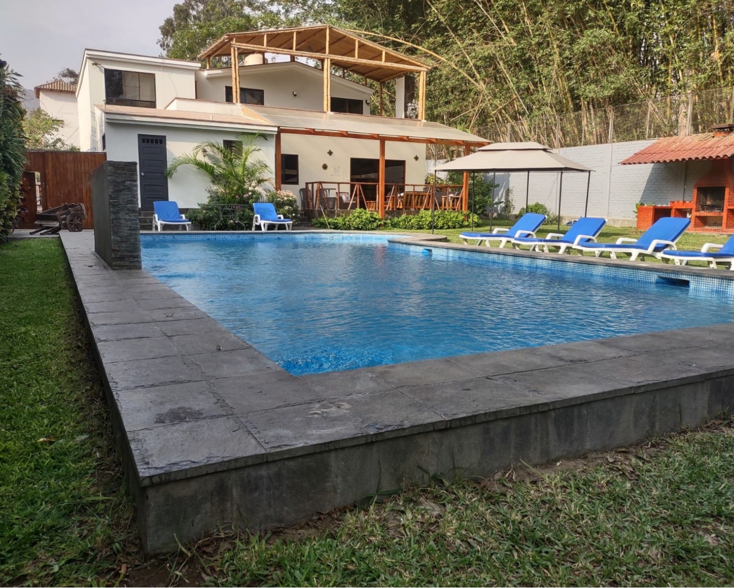 CASA LOS CISNES_page-0003